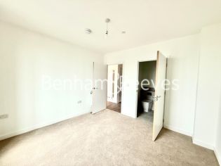 2  bedrooms flat to rent in Brook Avenue, Wembley Park, HA9-image 3