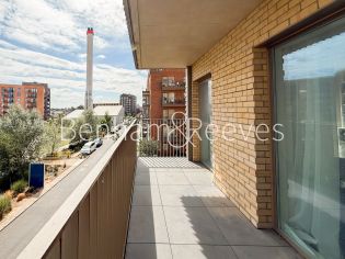 2  bedrooms flat to rent in Meadowview Close, Harrow, HA1-image 11