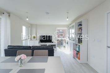 2  bedrooms flat to rent in Meadowview Close, Harrow, HA1-image 20