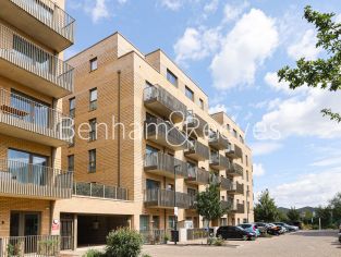 2  bedrooms flat to rent in Meadowview Close, Harrow, HA1-image 25