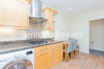 3  bedrooms flat to rent in Eastbury Avenue, Northwood, HA6-image 8