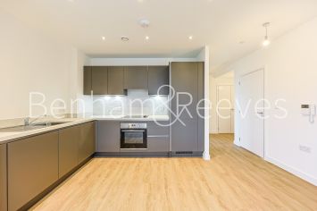 2  bedrooms flat to rent in Brook Avenue, Wembley Park, HA9-image 2