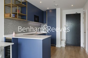 image Studio flat to rent in Quay Walk, Grand Union, HA0-image 10