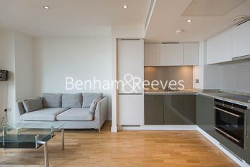 1  bedroom flat to rent in Landmark East, Canary Wharf, E14-image 7