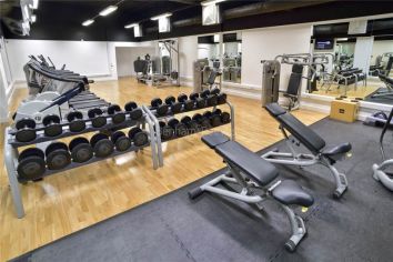 2  bedrooms flat to rent in Landmark West Tower, Marsh Wall, E14-image 8