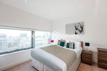 2 bedrooms flat to rent in Landmark East, Marsh Wall, E14-image 3