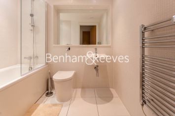 1 bedroom flat to rent in Millharbour, South Quay, E14-image 4