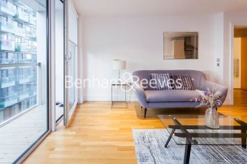 1 bedroom flat to rent in Millharbour, South Quay, E14-image 12