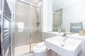2  bedrooms flat to rent in Magellan Boulevard, Beckton Gallions Reach, E16-image 4