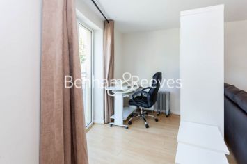 2 bedrooms flat to rent in Kelly Court, Garford Street, E14-image 5