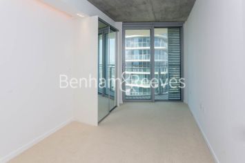 Hoola Apartments, Royal Victoria, E16 view 3