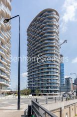 Hoola Apartments, Royal Victoria, E16 view 6