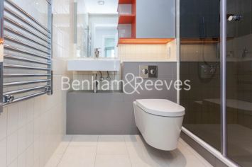 Hoola Apartments, Royal Victoria, E16 view 9