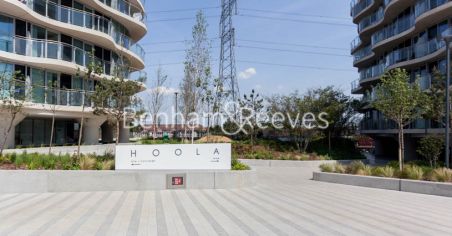 Hoola Apartments, Royal Victoria, E16 view 11