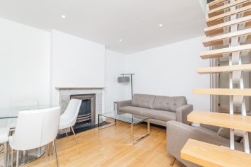 2  bedrooms flat to rent in Newell Street, Canary Wharf, E14-image 1
