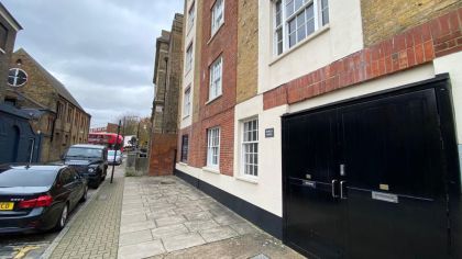 2  bedrooms flat to rent in Newell Street, Canary Wharf, E14-image 5