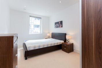 1  bedroom flat to rent in Indescon Square, Canary Wharf, E14-image 3