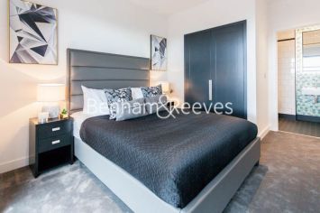 2 bedrooms flat to rent in Lyell Street, Canary Wharf, E14-image 4