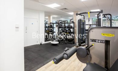 1  bedroom flat to rent in Southmere House, Highland Street, E15-image 18