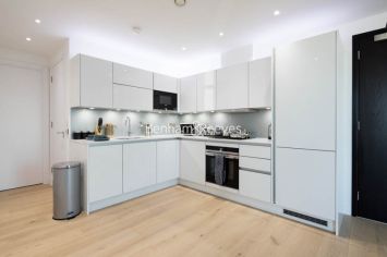 2  bedrooms flat to rent in East Ferry Road, Canary Wharf, E14-image 3