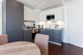 image 1  bedroom flat to rent in Maine Tower, Harbour Way, E14-image 3