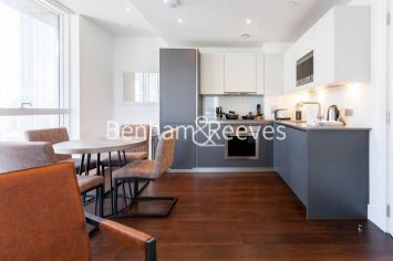 image 1  bedroom flat to rent in Maine Tower, Harbour Way, E14-image 4