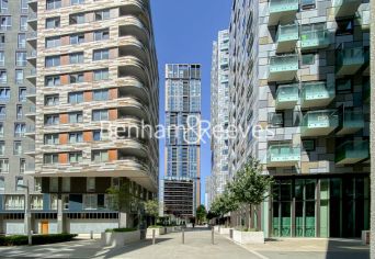 image 1  bedroom flat to rent in Maine Tower, Harbour Way, E14-image 8