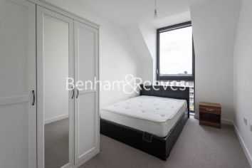 3  bedrooms flat to rent in New Garden Quarter, Stratford, E15-image 10