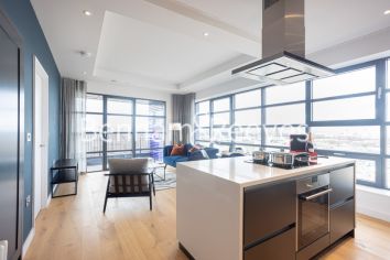 image 2  bedrooms flat to rent in Lookout Lane, London City Island, E14-image 2