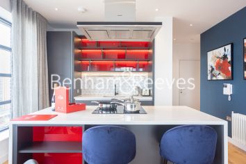 image 2  bedrooms flat to rent in Lookout Lane, London City Island, E14-image 3