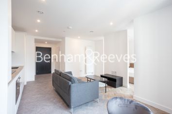 Studio flat to rent in Skyline Apartments, Makers Yard, E3-image 8