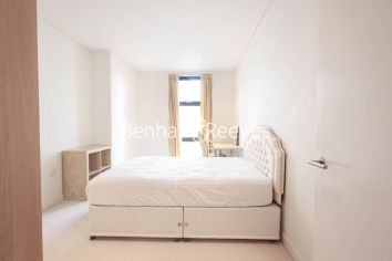 2  bedrooms flat to rent in South Quay Square, Canary Wharf, E14-image 15