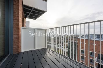 1  bedroom flat to rent in Skyline Apartments, Makers Yard, E3-image 6
