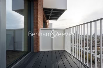 1 bedroom flat to rent in Skyline Apartments, Makers Yard, E3-image 11