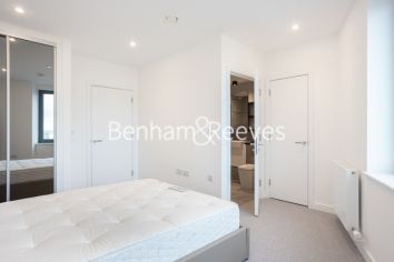 1 bedroom flat to rent in Skyline Apartments, Makers Yard, E3-image 19