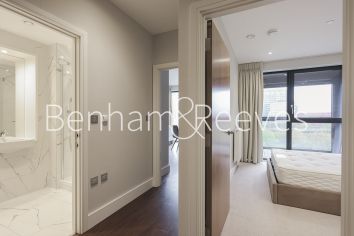 1 bedroom flat to rent in Avalon Point, Silvoecia Way, E14-image 12
