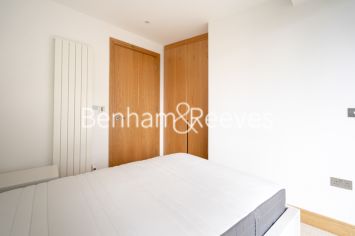 image 1  bedroom flat to rent in Arena tower, Crossharbour Plaza, E14-image 8