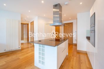 2  bedrooms flat to rent in Crossharbour Plaza, Canary Wharf, E14-image 8