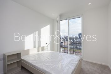 1 bedroom flat to rent in Hawser Lane, Canary Wharf, E14-image 3