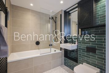 1 bedroom flat to rent in Hawser Lane, Canary Wharf, E14-image 4