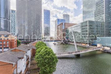 2  bedrooms flat to rent in South Quay Square, Canary Wharf, E14-image 5