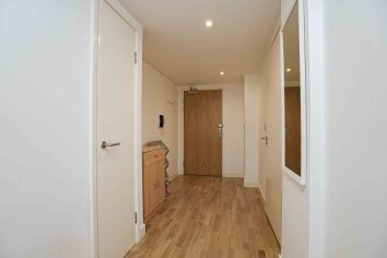 1  bedroom flat to rent in West tower, Canary Wharf, E14-image 20