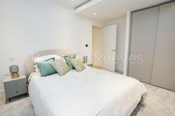 2  bedrooms flat to rent in Marsh Wall, Canary Wharf, E14-image 9