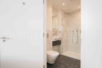 2  bedrooms flat to rent in One Thames Quay, Marsh Wall, E14-image 10