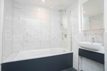2  bedrooms flat to rent in One Thames Quay, Marsh Wall, E14-image 16