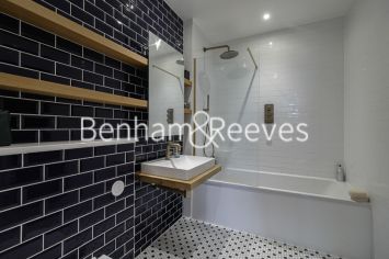 image 1  bedroom flat to rent in Goodluck Hope, Canning town, E14-image 4