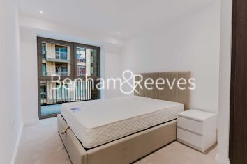 2  bedrooms flat to rent in Eden Place, Royal Eden Docks, E16-image 4