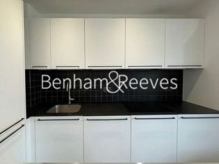image 1  bedroom flat to rent in Wayfare House North, Escapade Place, E14-image 2