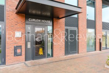 image 2  bedrooms flat to rent in Hawser Lane, Heron Wharf, E14-image 6