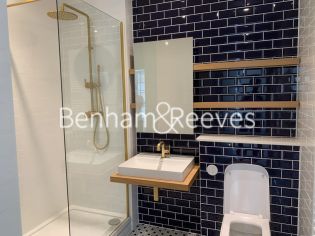 image Studio flat to rent in Good Luck Hope Walk, Canary wharf, E14-image 7